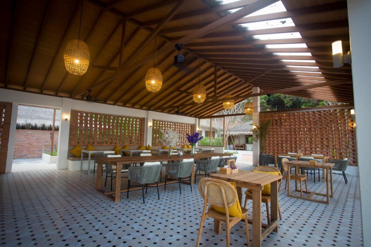 The Nest Private Beach Resort Chumphon Bagian luar foto