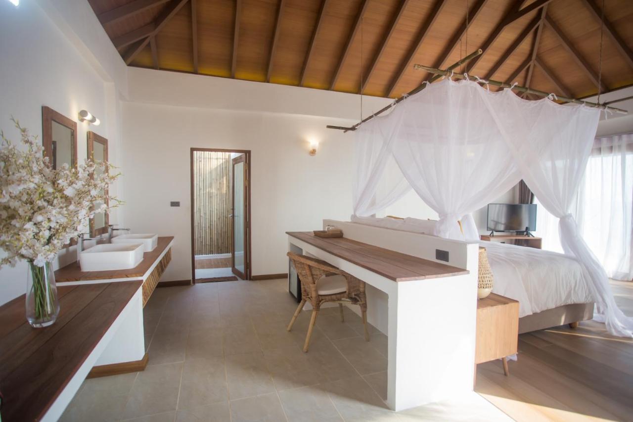 The Nest Private Beach Resort Chumphon Bagian luar foto